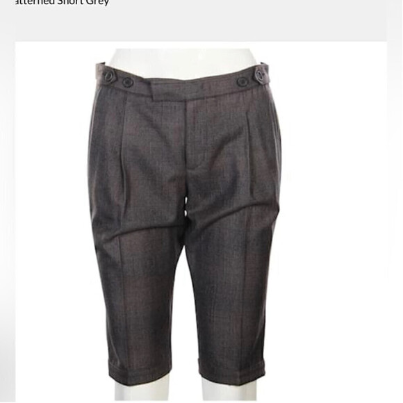 Miu Miu  Virgin Wool Knee-Length Shorts Sz 38 - Picture 12 of 12